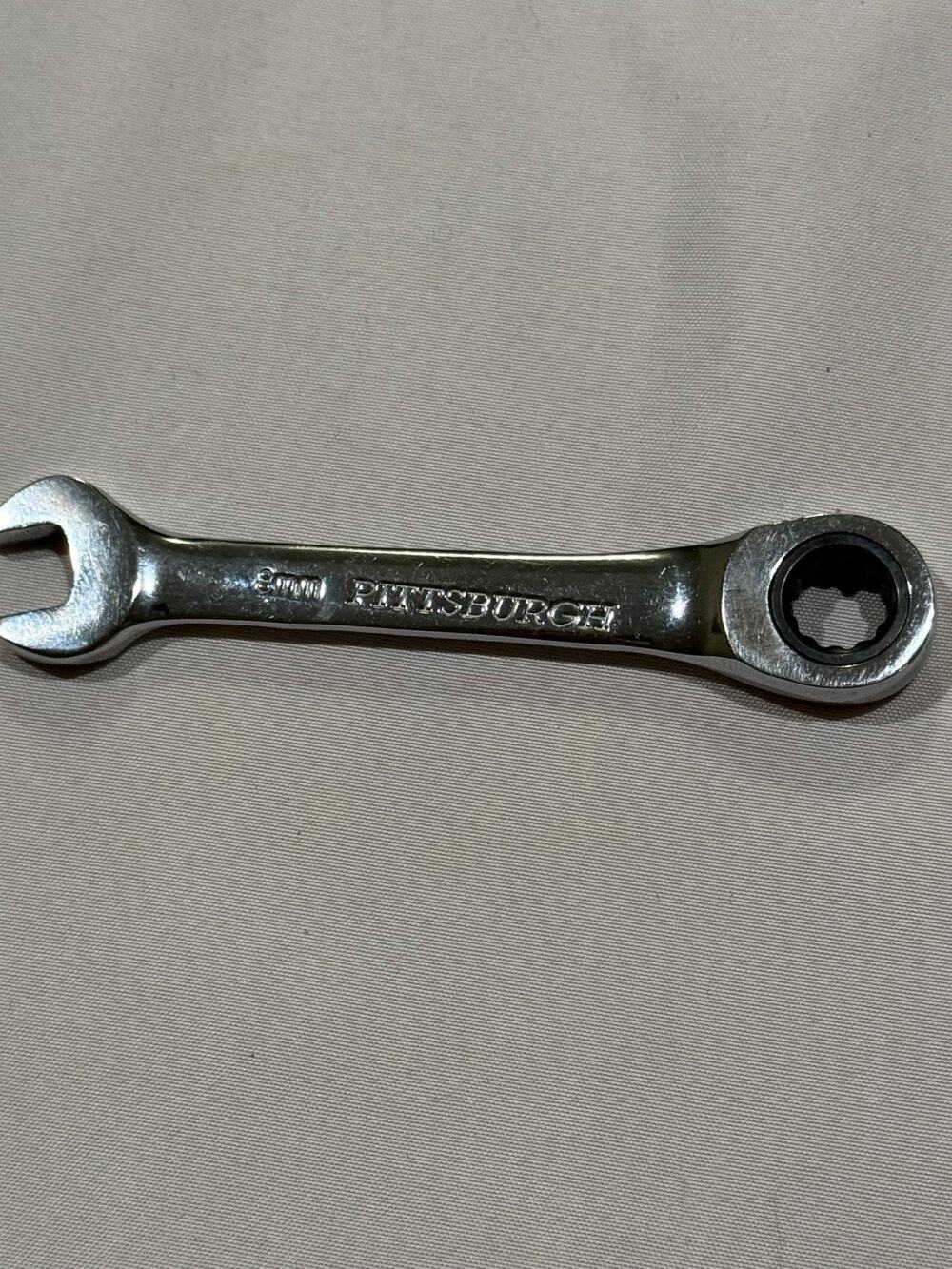 Pittsburgh 8mm Ratcheting Combination Wrench Chrome Finish Steel Metric Silver